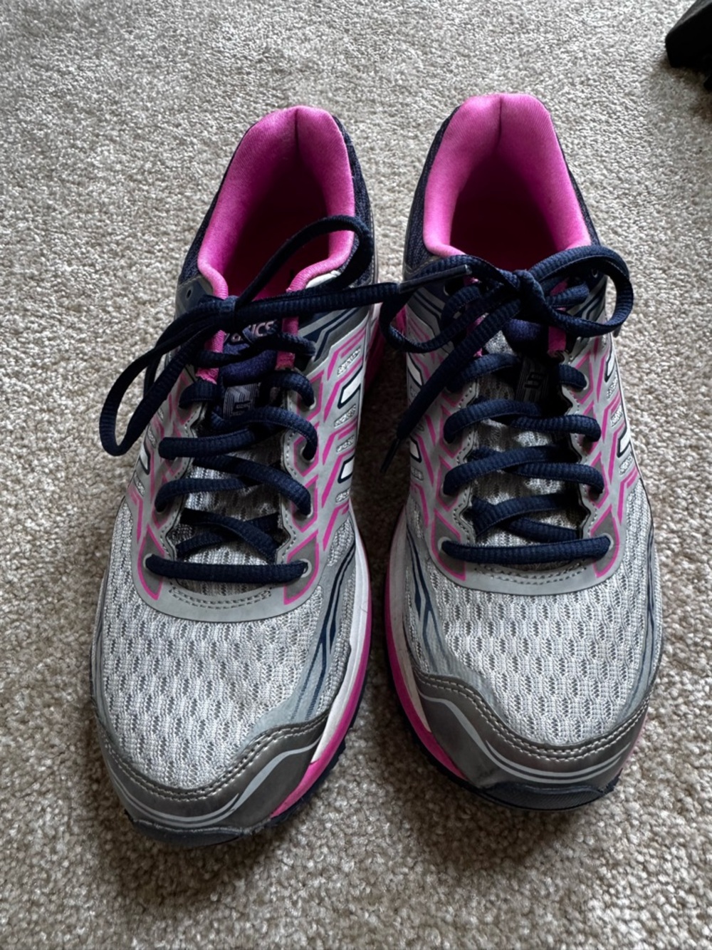 Asics GT 2000 v 5 Womens Size US 8.5 Running Shoes